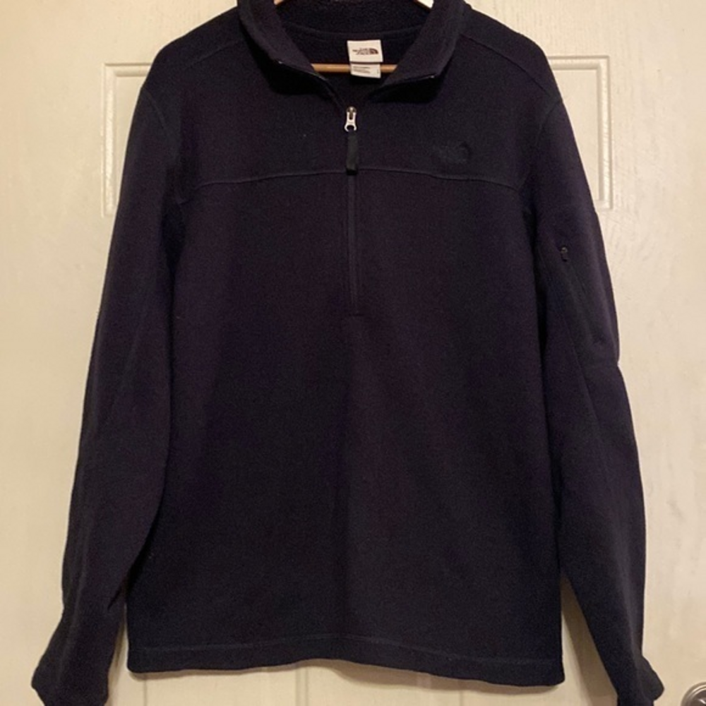 The‎ North Face pullover